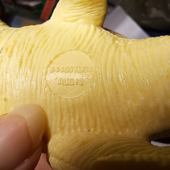 STEGOSAURUS DINOSAUR TOY 2012 REALISTIC 8" PLASTIC GREEN WITH BROWN PLATES HTF - Picture 4 of 6